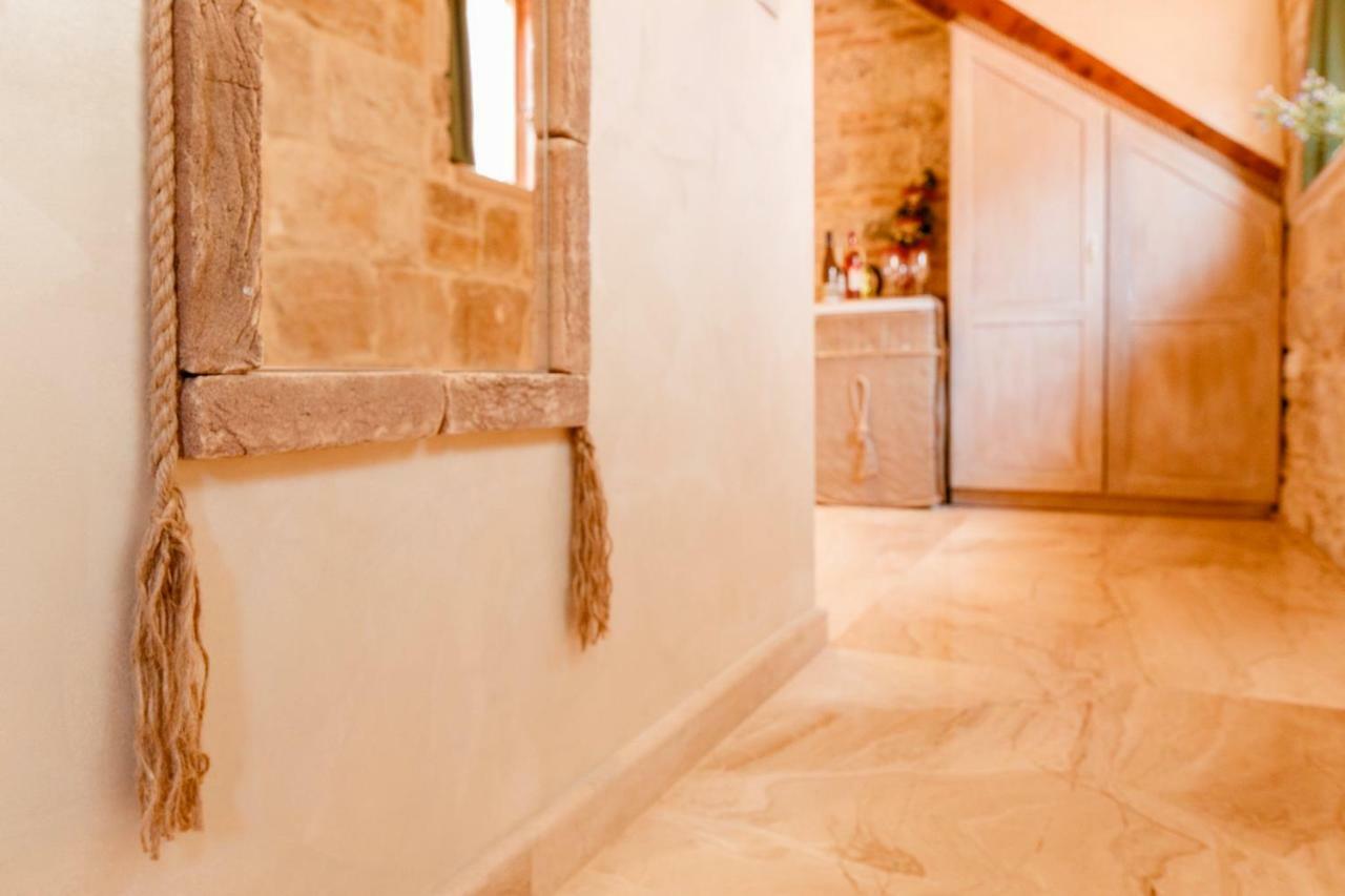 Stone House Luxury Rooms Split Exterior photo